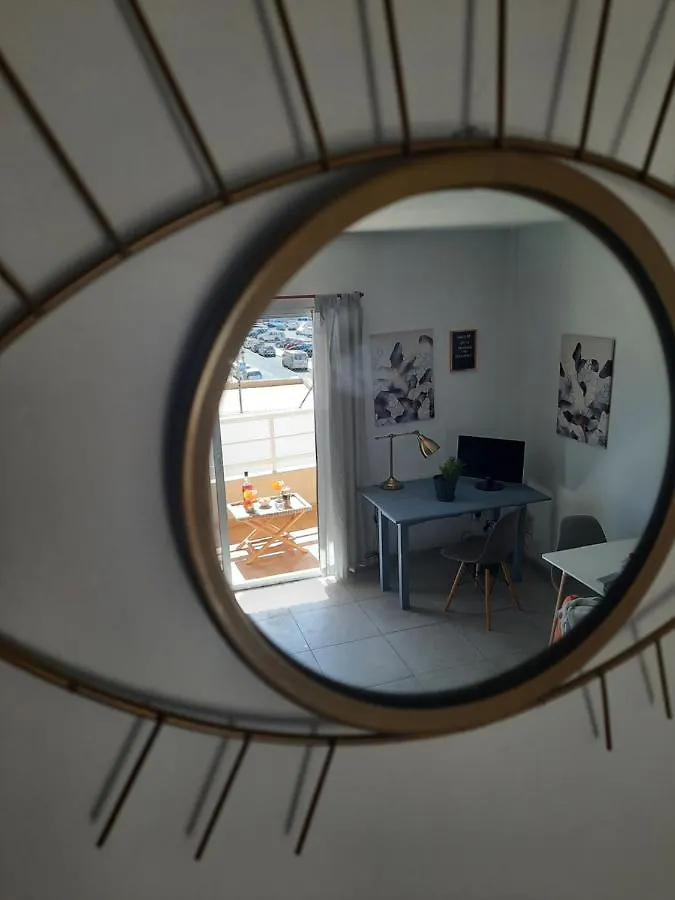 Sun & Surf Loft, Near Main Street And Beach, Wifi Fiber, Winter Garden With Sea View Corralejo Apartment